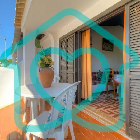 Villas2go2 Lisa アパート *