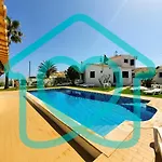 Villas2go2 Lisa אלבופיירה